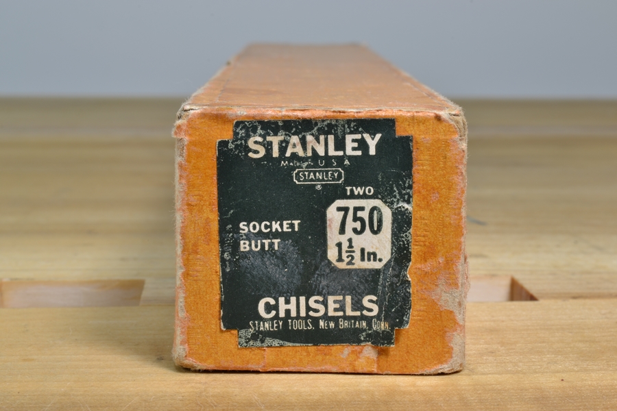 Stanley 750 1 1/2" chisels in box - nearly mint