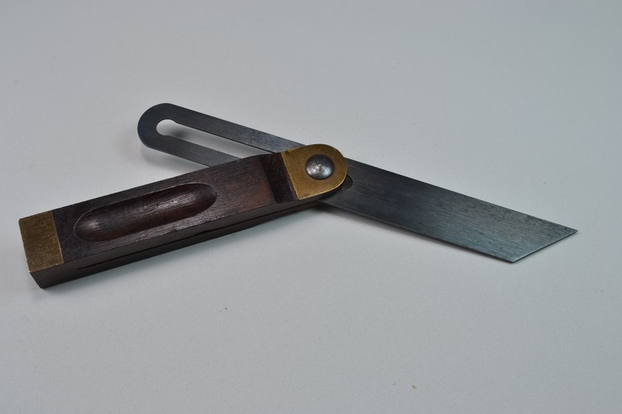 Stanley Sweetheart No. 25 8 inch bevel gauge with decal