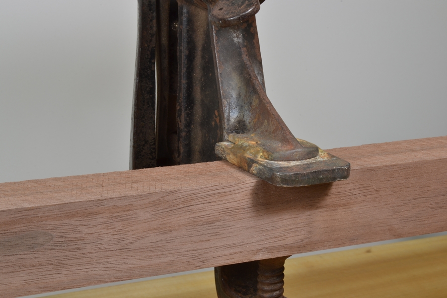 Stearns swiveling saw vise